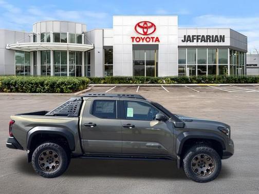 Bronze Oxide 2026 Toyota Tacoma Hybrid Trailhunter