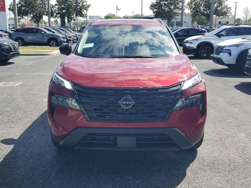 Scarlet Ember Tintcoat 2026 Nissan Rogue Dark Armor