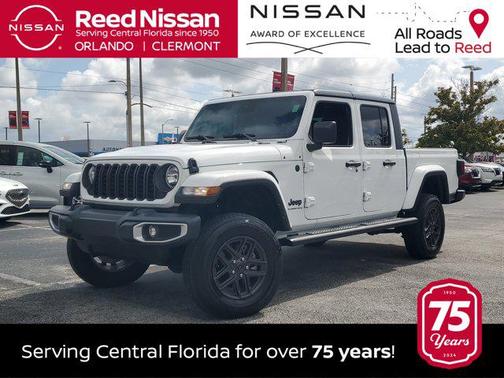 Bright White Clearcoat 2024 Jeep Gladiator Sport S