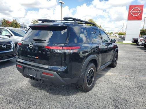 2025 Nissan Pathfinder Rock Creek 4WD