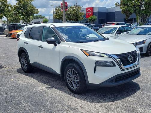 Glacier White 2021 Nissan Rogue S