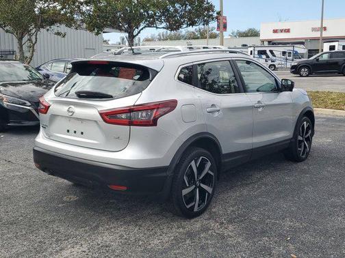 2021 Nissan Rogue Sport SL