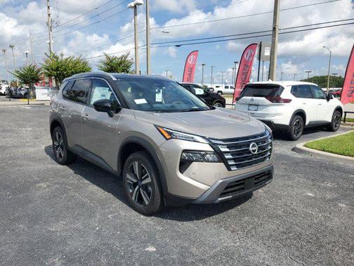 2025 Nissan Rogue SL