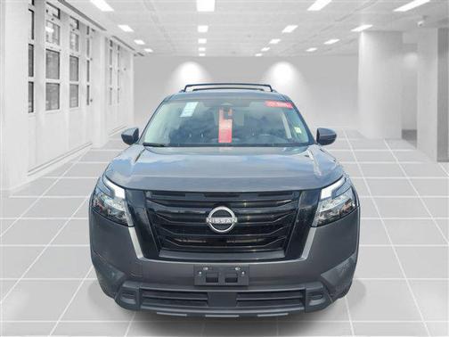 2023 Nissan Pathfinder SV FWD