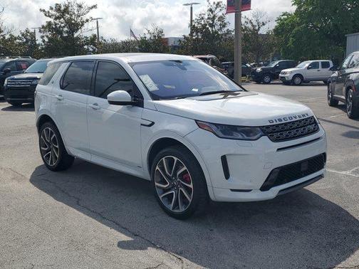 Fuji White 2020 Land Rover Discovery Sport HSE