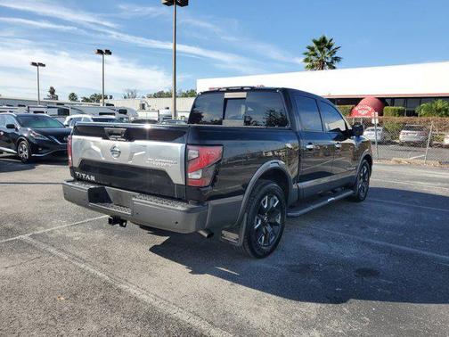 2021 Nissan Titan Platinum Reserve