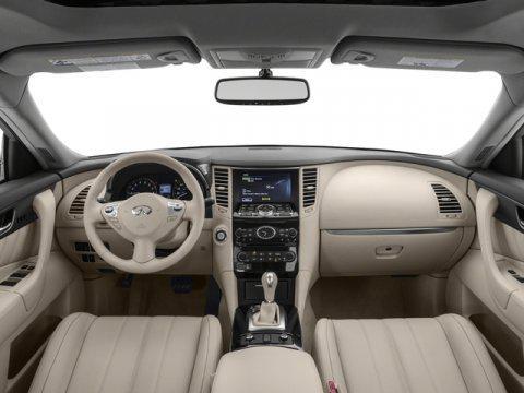 2017 INFINITI QX70 Base