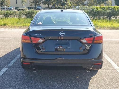 2025 Nissan Altima SR FWD
