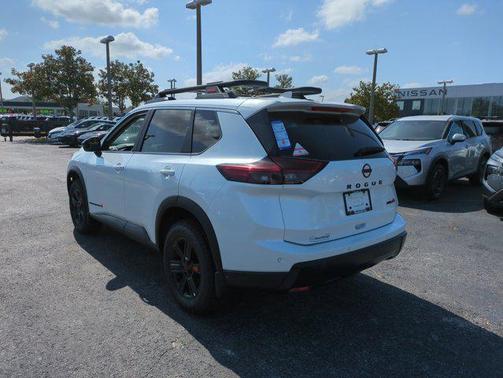 2025 Nissan Rogue Rock Creek