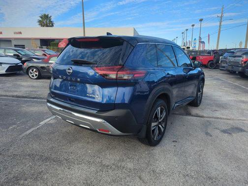 2022 Nissan Rogue Platinum