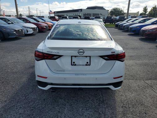 2025 Nissan Sentra SR