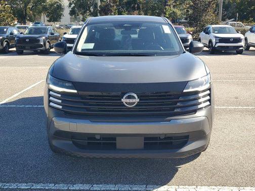 Gun Metallic 2026 Nissan Kicks S