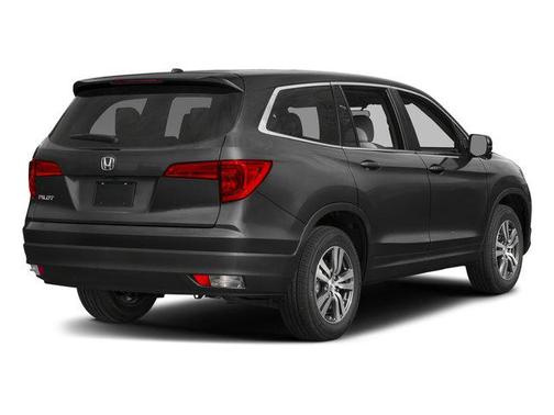 White Diamond Pearl 2017 Honda Pilot EX