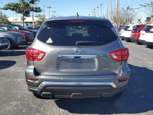 2020 Nissan Pathfinder S 4WD