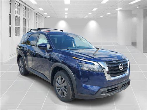 2025 Nissan Pathfinder SV FWD