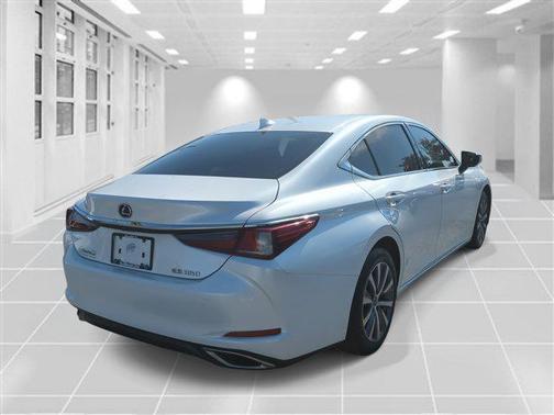 2019 Lexus ES 350 Base