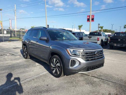 2025 Volkswagen Atlas 2.0T SE w/Technology