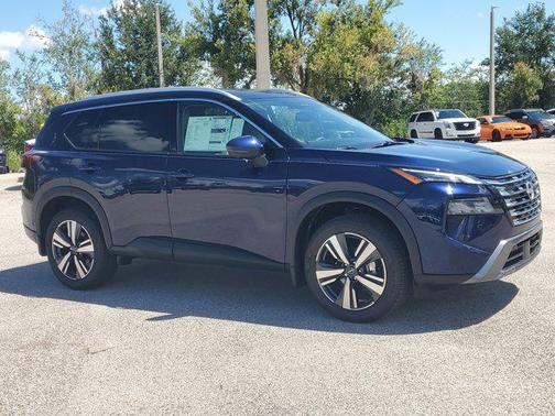 2025 Nissan Rogue SL