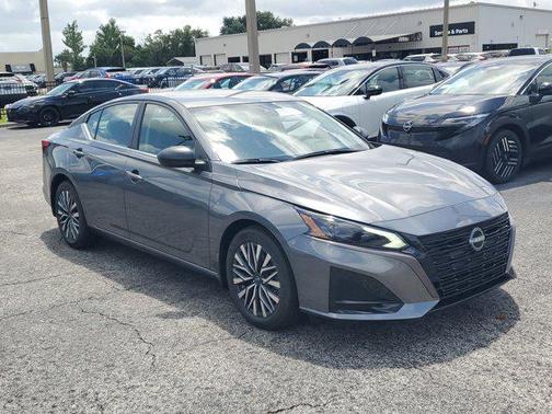 Gun Metallic 2026 Nissan Altima SV FWD