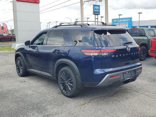Deep Ocean Blue Pearl 2026 Nissan Pathfinder SL