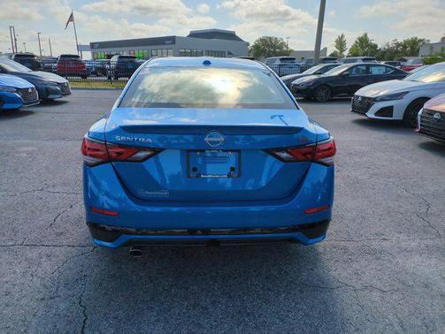 2025 Nissan Sentra SR