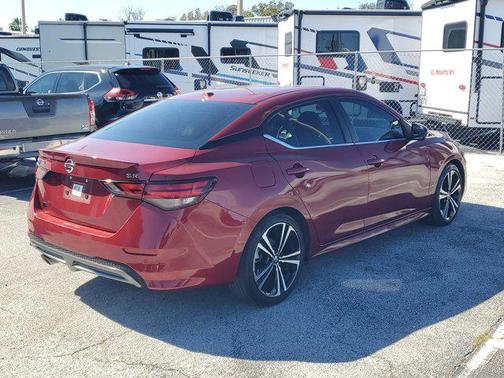 2021 Nissan Sentra SR