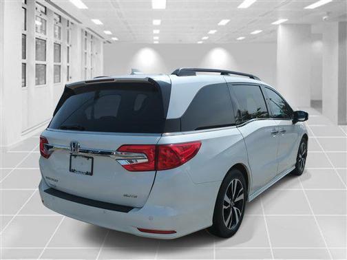 2019 Honda Odyssey Elite