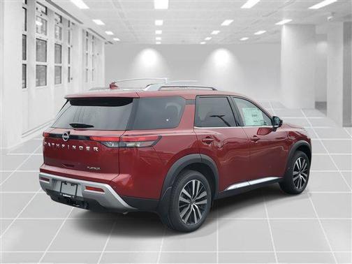2025 Nissan Pathfinder Platinum FWD
