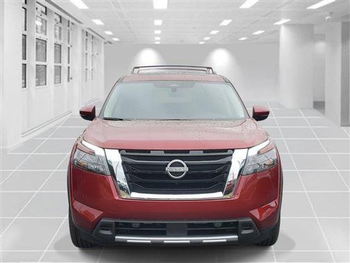 2025 Nissan Pathfinder Platinum FWD