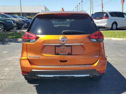 2020 Nissan Rogue SV
