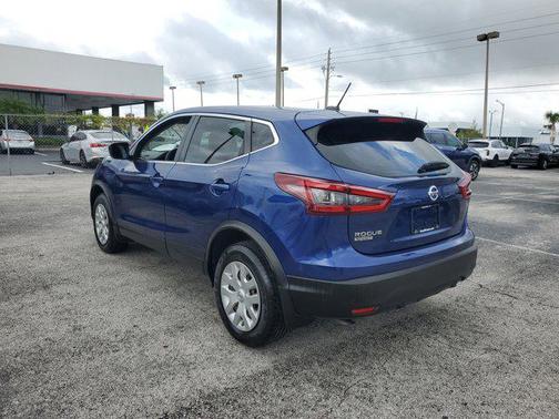 2020 Nissan Rogue Sport S