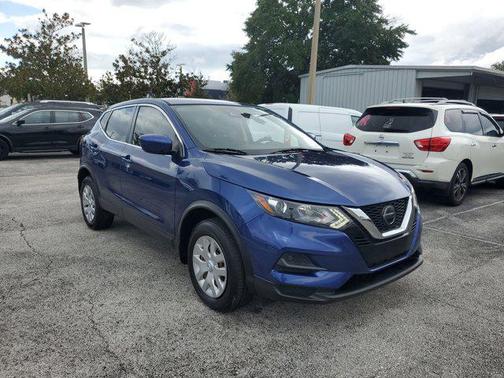 2020 Nissan Rogue Sport S