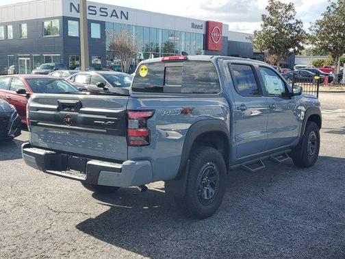 2025 Nissan Frontier PRO-4X