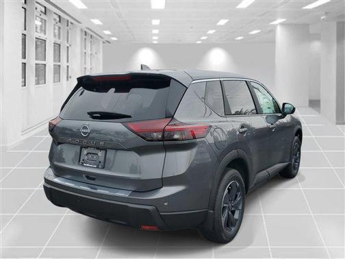 Gun Metallic 2026 Nissan Rogue SV