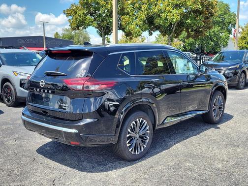 Super Black 2026 Nissan Rogue Platinum