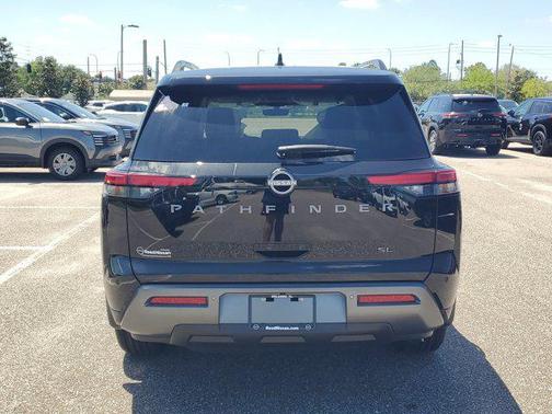 Super Black 2026 Nissan Pathfinder SL