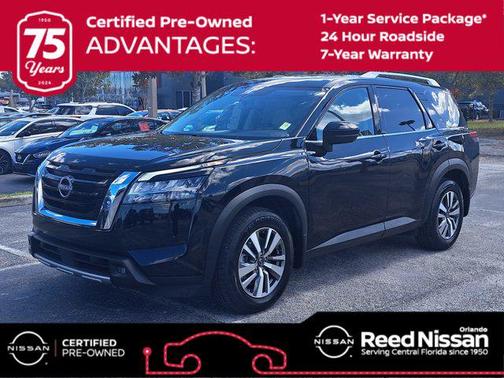 2022 Nissan Pathfinder SL 2WD