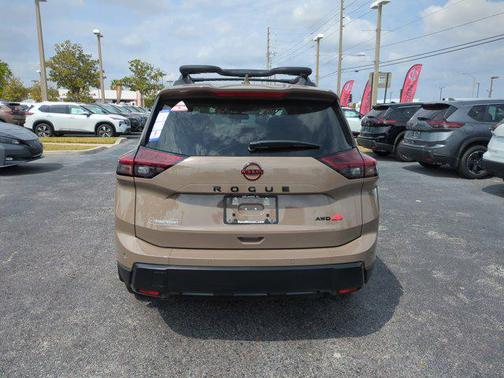2025 Nissan Rogue Rock Creek
