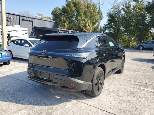 2025 Nissan Murano SV