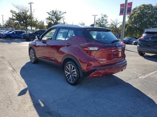 2024 Nissan Kicks SV