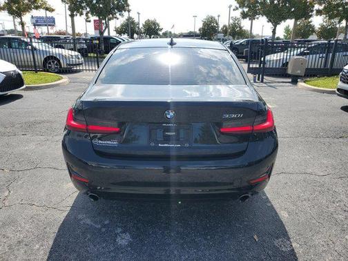2022 BMW 330 330i