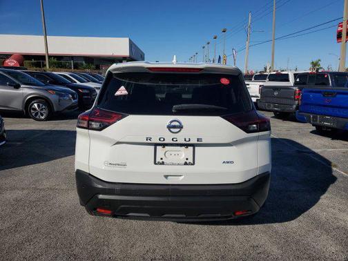 2021 Nissan Rogue S