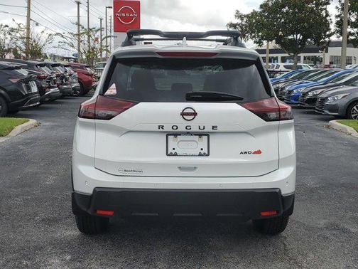 2025 Nissan Rogue Rock Creek