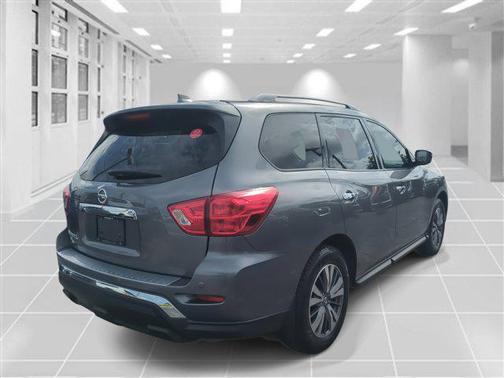 2020 Nissan Pathfinder S 2WD