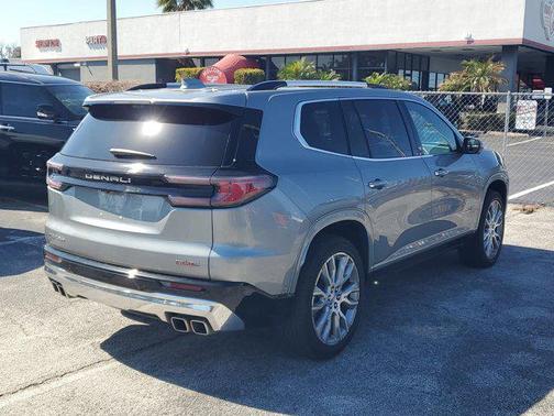 2024 GMC Acadia Denali