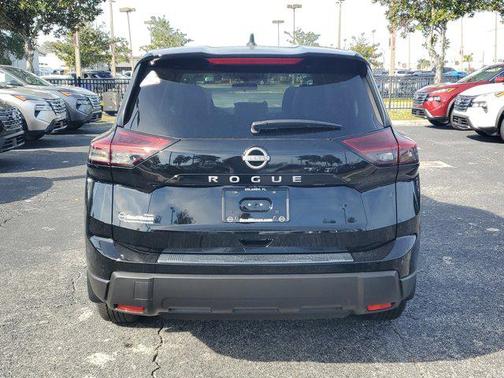 Super Black 2026 Nissan Rogue SV