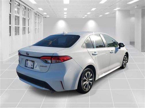 2022 Toyota Corolla Hybrid SE