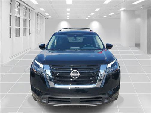2025 Nissan Pathfinder SV FWD