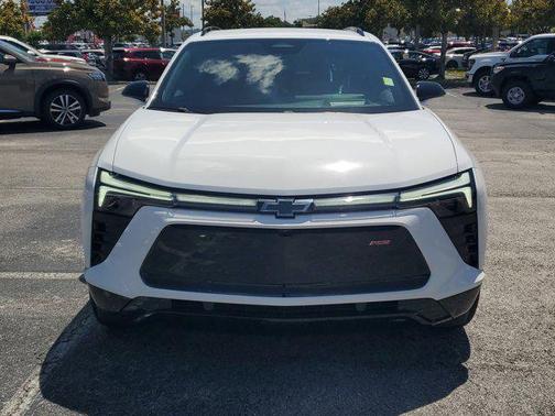 Summit White 2024 Chevrolet Blazer EV eAWD RS