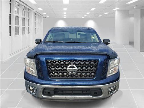 2019 Nissan Titan SV
